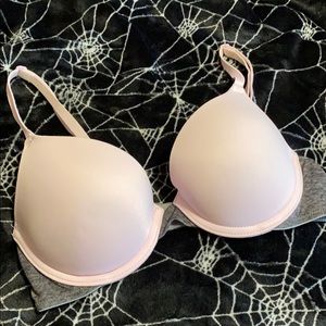 Victoria’s Secret PINK wear everywhere push up bra